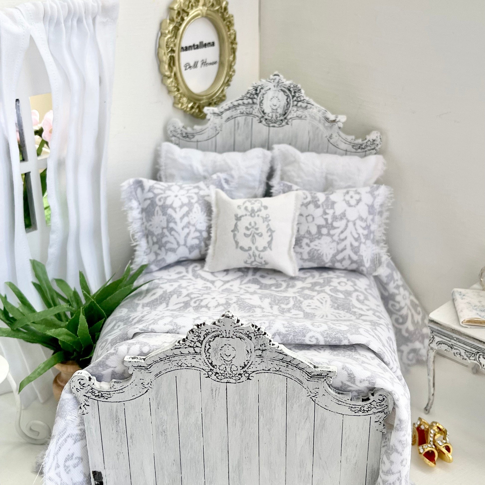Chantallena Doll House Double Bedding Set Country Weekend | Grey Cotton Bedding Set with White Lace Trim| Blue Country Meadow