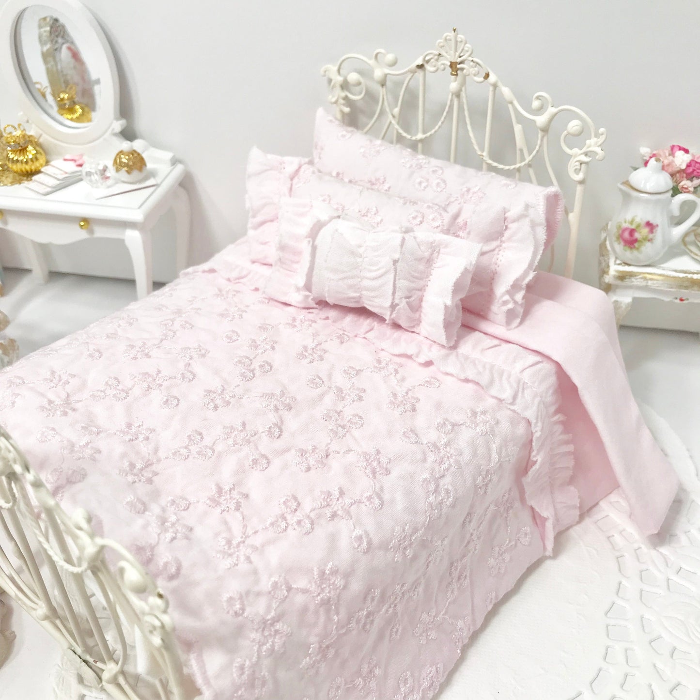 Chantallena Doll House Double Bedding Shabby Cottage |  Four Piece Pink Cotton Embroidered Bedding Set | Pink Embroidered