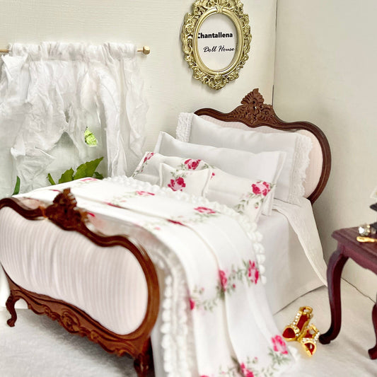 Chantallena Doll House Shabby Cottage - Eight Piece Shabby White Cotton Bedding Set with Dark Pink Roses Bed Runner