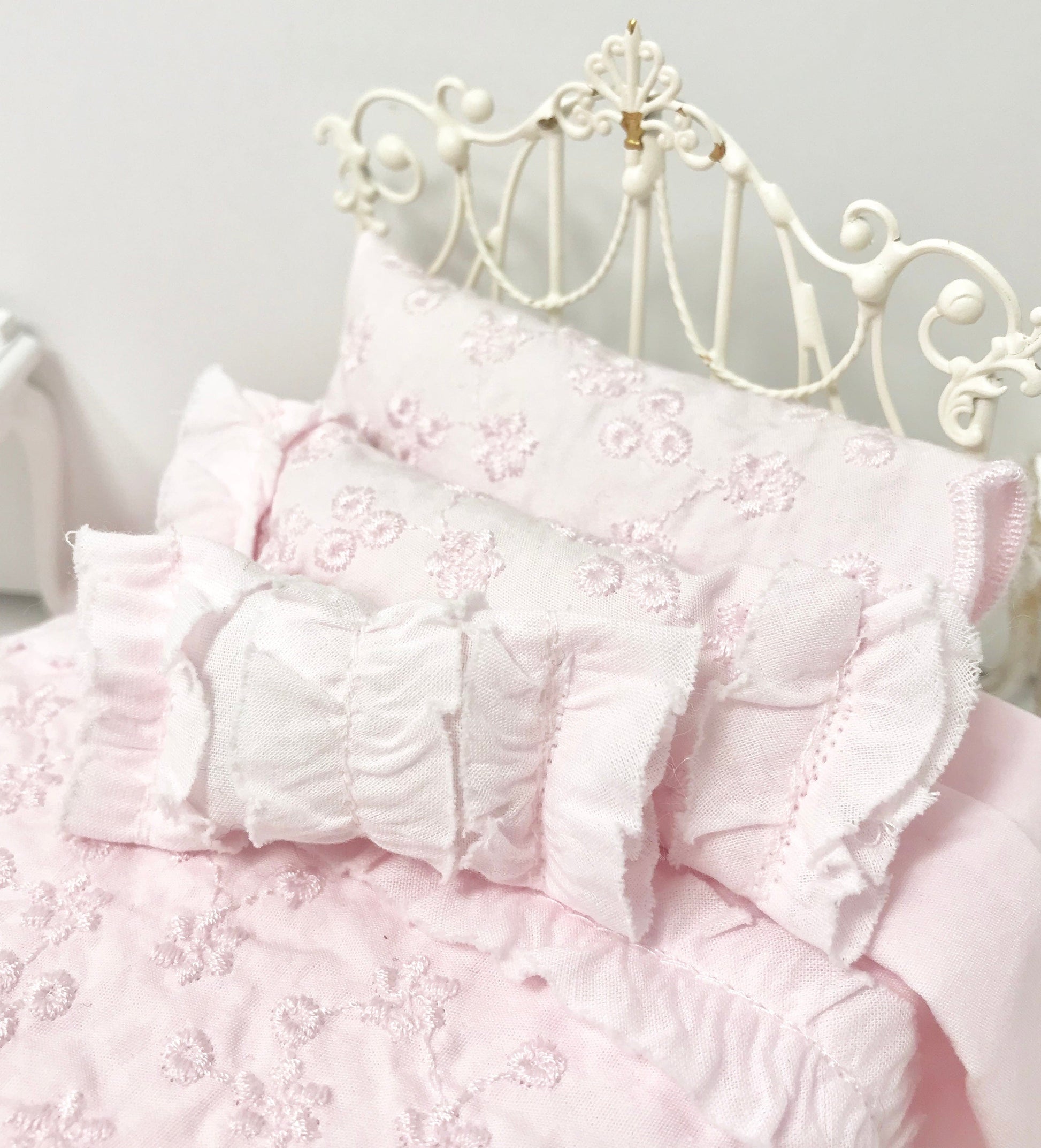 Chantallena Doll House Shabby Cottage |  Four Piece Pink Cotton Embroidered Bedding Set | Pink Embroidered