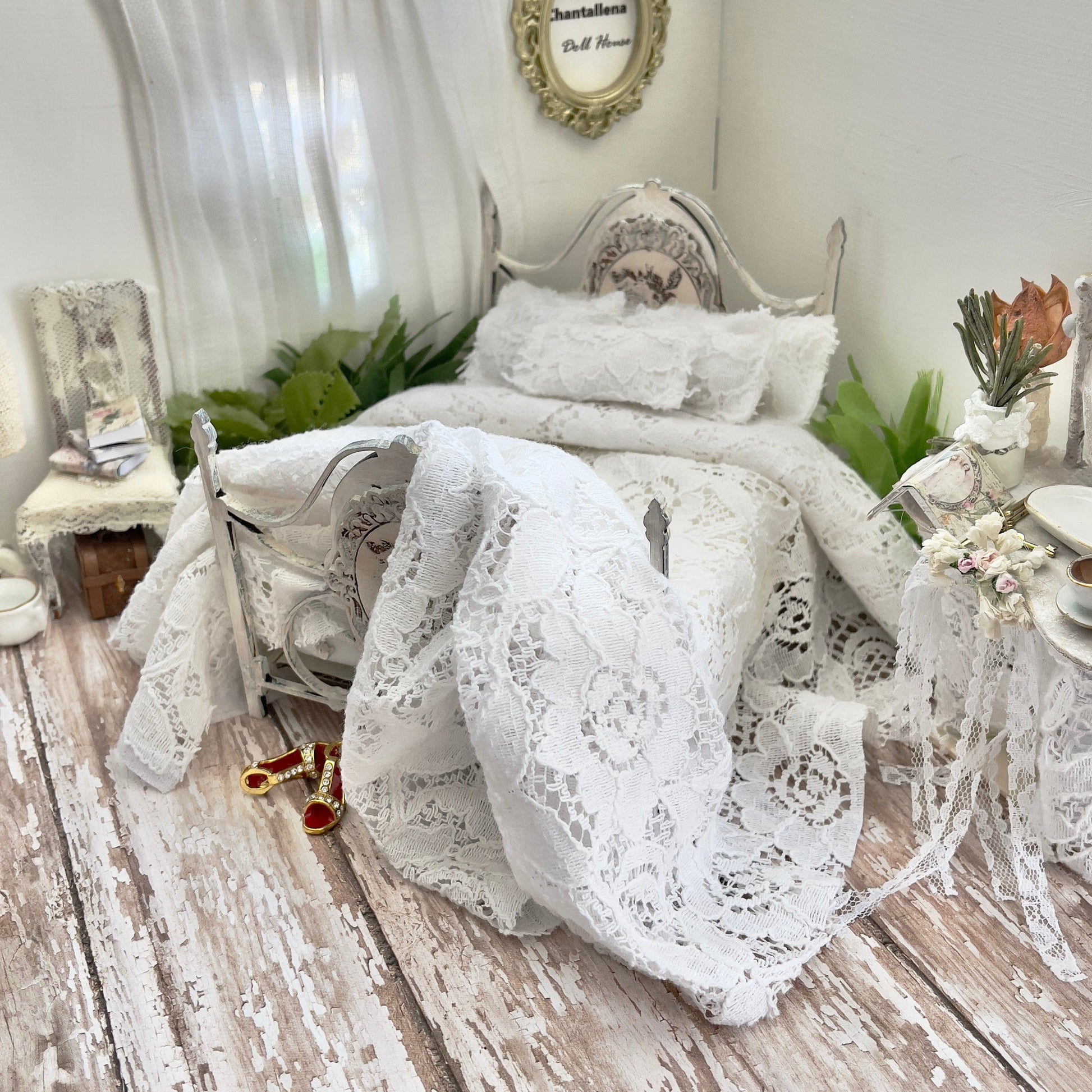 Chantallena White Bed Linens Boundless White | Six Piece Whisper-Thin White Textured Raw-Edged Cotton Bedding Set | Franklynn