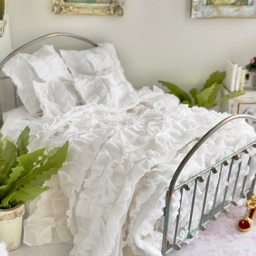 Chantallena White Bed Linens Boundless White | White Distressed Ruffled Cotton  | Leanna
