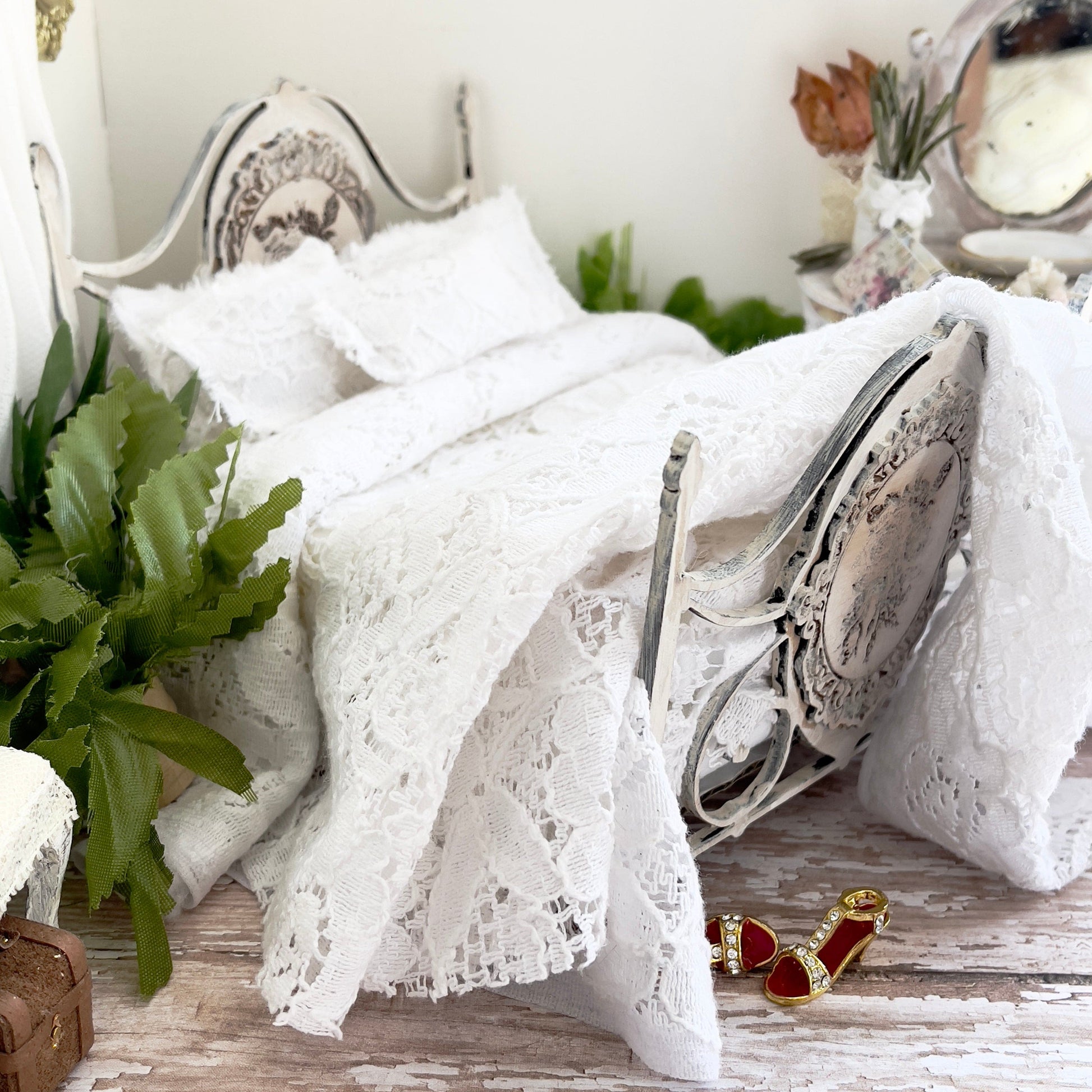 Chantallena White Bed Linens single bedding Boundless White | Six Piece Whisper-Thin White Textured Raw-Edged Cotton Bedding Set | Franklynn