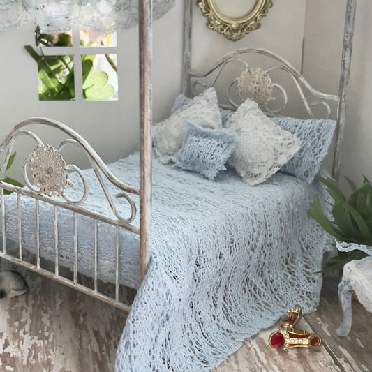 Chantallena White Bed Linens single Torn & Tattered- Five Piece French Blue Cotton Blend Knit Bedding Set | French Blue