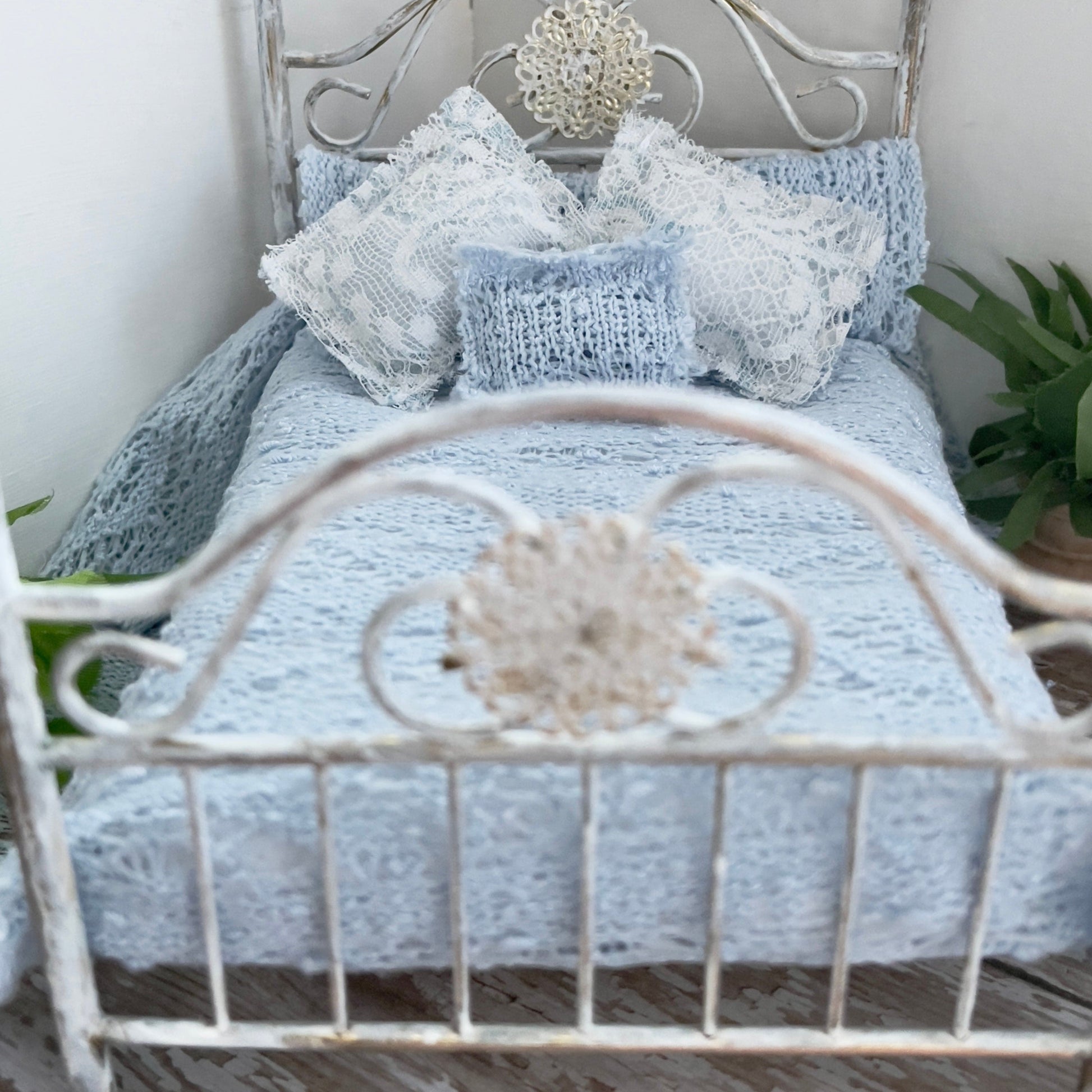 Chantallena White Bed Linens Torn & Tattered- Five Piece French Blue Cotton Blend Knit Bedding Set | French Blue